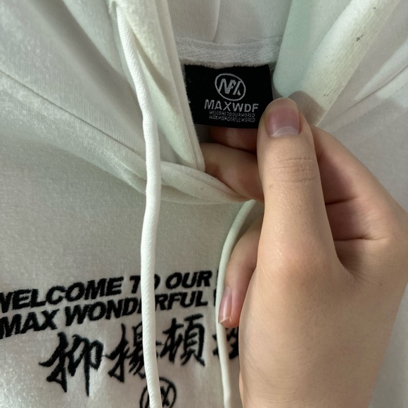 White/Black Hoodie - Picture 4 of 4